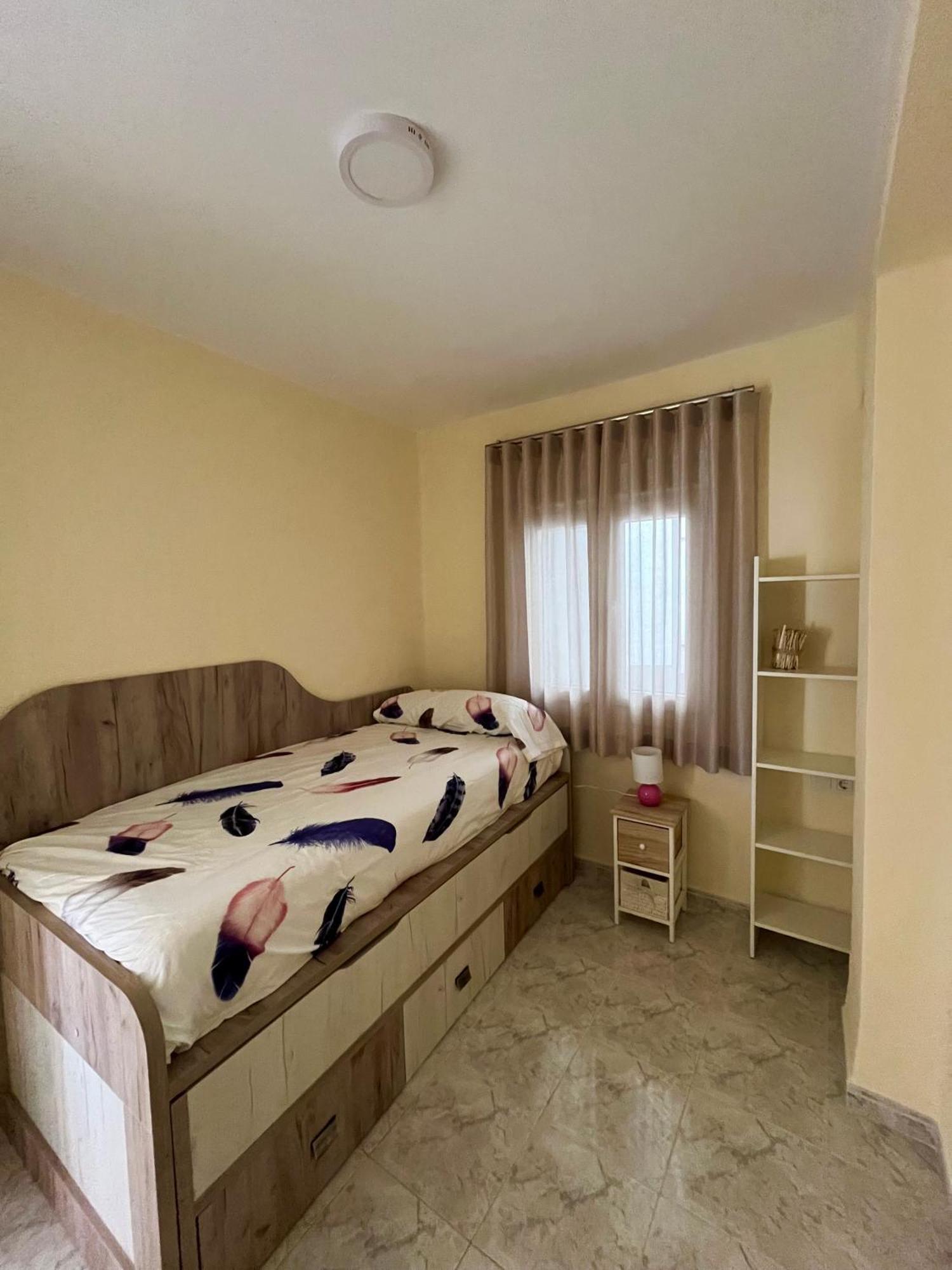 Апартаменти Wonderful Flat With Seaview In Нерха Екстер'єр фото